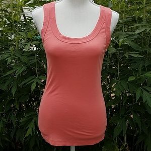 XCVI sz M fitted tank melon color Supima Cotton